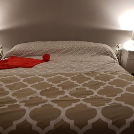 Bed and Breakfast Cal Duran Esparreguera Habitación foto