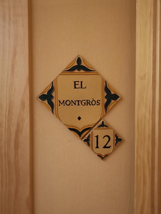 Bed and Breakfast Cal Duran Esparreguera Exterior foto